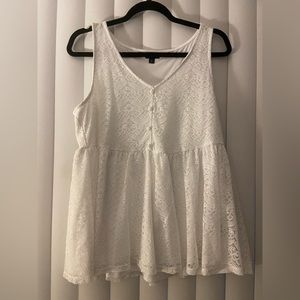 Torrid white lace babydoll tank top. Size 0
